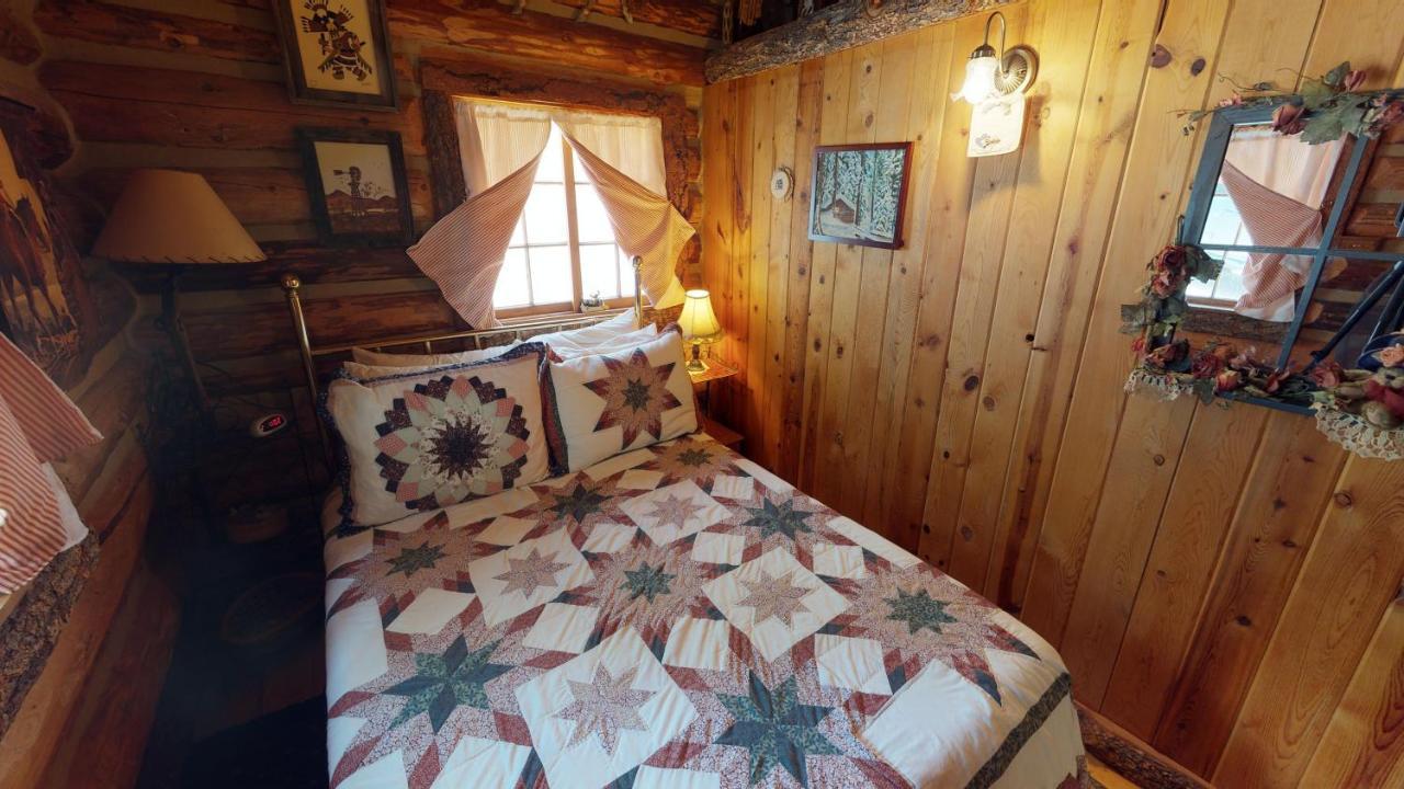 Cabin By The Creek With High Speed Wifi Red River Exterior foto