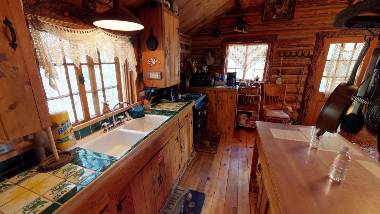 Cabin By The Creek With High Speed Wifi Red River Exterior foto
